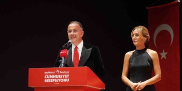 Beylikdüzü’nde Cumhuriyet resepsiyonu