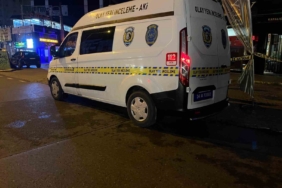 Beylikdüzü’nde gece saatlerinde kuyumcuya silahlı saldırı