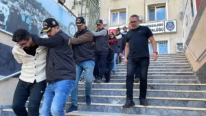 Beylikdüzü’nde sınavsız üniversite vurgunu: İran uyruklu öğrencileri yaklaşık 700 bin dolar dolandırdılar