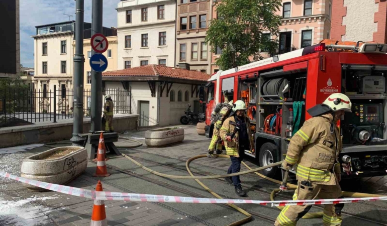 Beyoğlu’nda trafo yangını