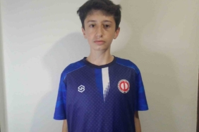 Bilecikli başarılı futbolcu 3. Lig’e transfer oldu