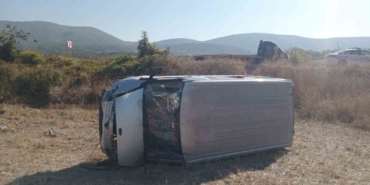 Bilecik’te kontrolden çıkan araç şarampole uçtu, sürücüsü yaralandı