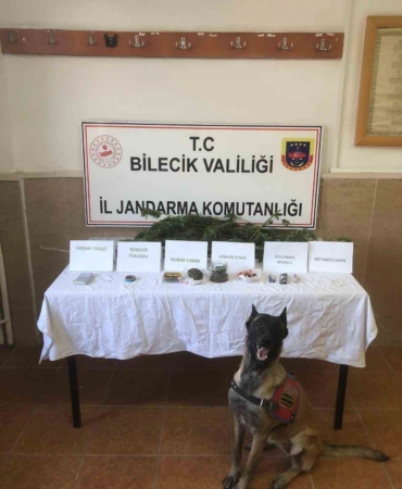 Bilecik’te uyuşturucu üretirken yakalanan CHP’li Belde Belediye Başkanı görevden alındı