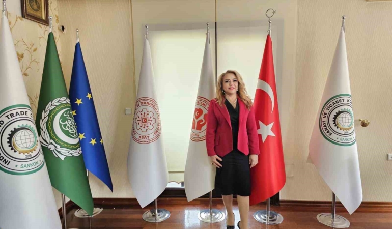 Bitkilerin Profesörü; "Ispanak, içerdiği A, C, K ve diğer vitaminler, mineraller ve antioksidanlar bakımından oldukça faydalı bir sebze"