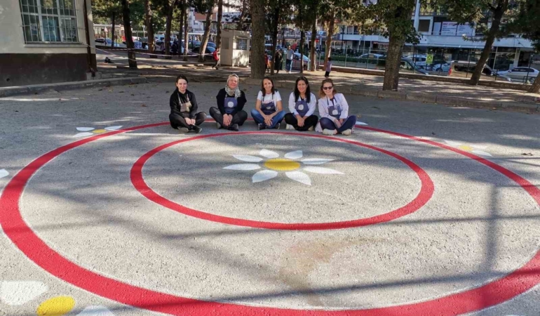 Bozüyük’te "Benim Renkli Bahçem" projesi