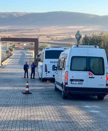 Bozüyük’te servis araçlarına rutin denetim