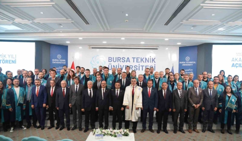 BTÜ’de yeni dönemin ilk dersi Savunma Sanayii Başkan Yardımcısı Prof. Dr. Karataş’tan
