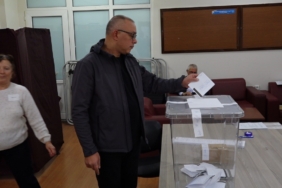 Bulgaristan seçimleri için Türkiye’deki çifte vatandaşlar sandık başında