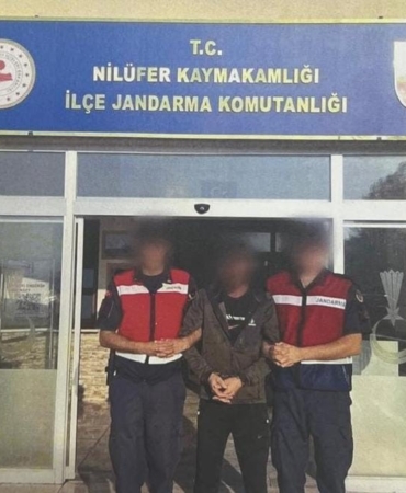 Bursa’da çeşitli suçlardan aranan 2 şahıs yakalandı