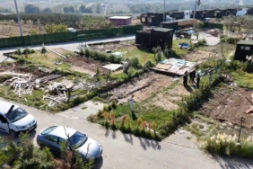 Bursa’da kaçak 63 tiny house yıkıldı