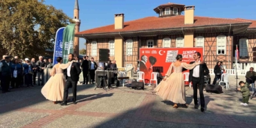 Bursa’nın dört bir yanında Cumhuriyet Bayramı coşkusu