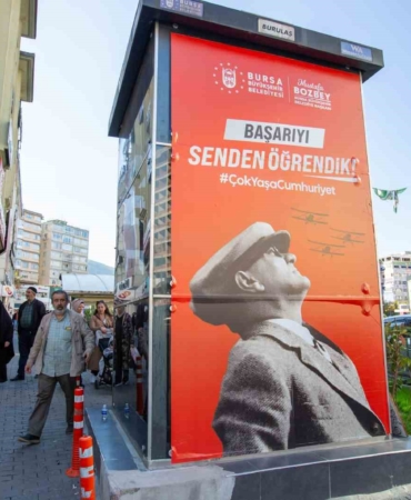Bursa’yı, Cumhuriyet coşkusu sardı