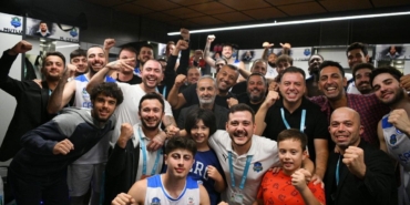 Çayırova Belediyesi’nden parkede bir galibiyet daha