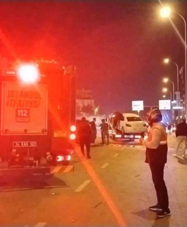 Çekmeköy’de 3 araç zincirleme kaza: 3 kişi yaralandı