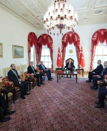 Cumhurbaşkanı Erdoğan Rusya, İran, Azerbaycan ve Ermenistan’ın dışişleri bakanlarıyla görüştü