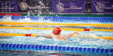 Cumhuriyet İçin Yüzdüler