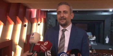 Devlet Tiyatroları’nın tek Tiyatro Kursu seçmelerini yaptı