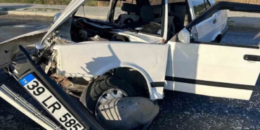 Direksiyon hakimiyetini kaybedince refüje çarptı: 1 yaralı