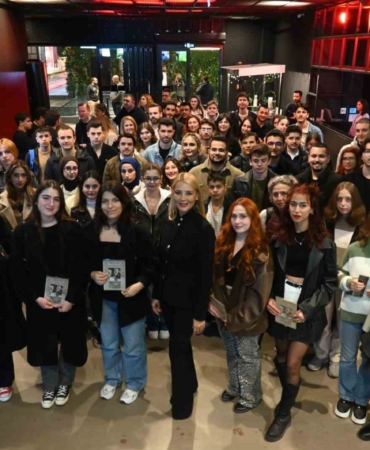 DOSABSİAD’dan üniversite öğrencilerine cumhuriyet etkinliği
