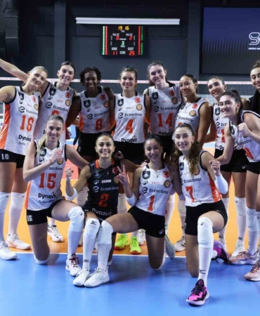 Eczacıbaşı Dynavit, Sultanlar Ligi’nde 4’te 4 yaptı