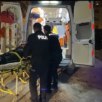 Edirne’de direğe çarpan aracın içinde sıkışan sürücü yaralandı