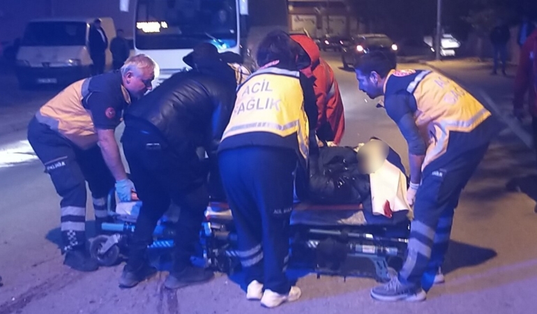 Edirne’de feci kaza: Devrilen motosikletten savrulan sürücü otomobilin altında kaldı