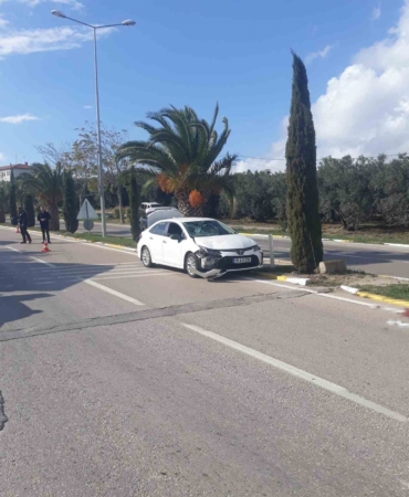 Erdek’te otomobilin çarptığı motosiklet sürücüsü hayatını kaybetti
