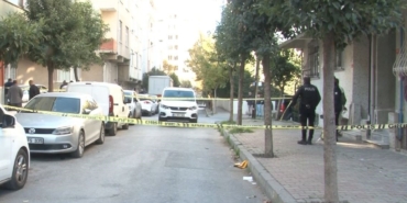 Ev sahibine bomba şoku