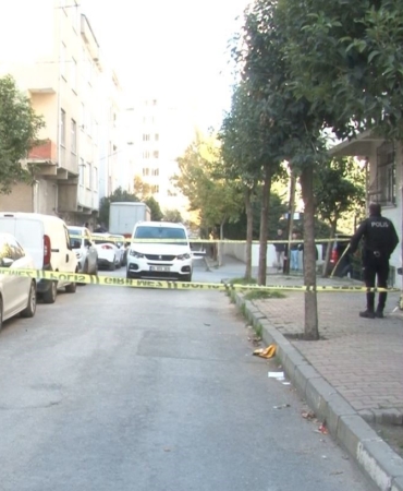 Ev sahibine bomba şoku