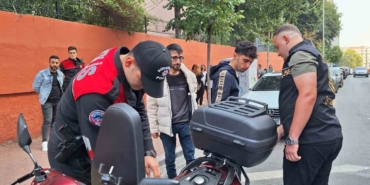 Fatih’te okul önlerinde asayiş denetimi gerçekleştirildi