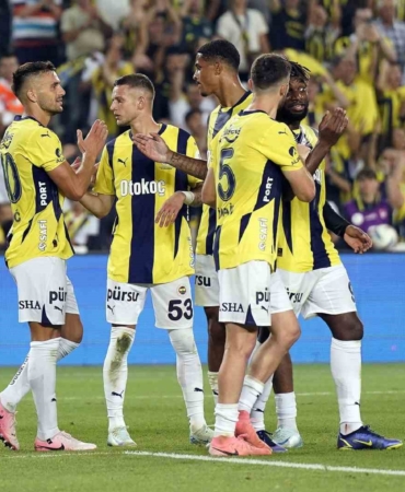 Fenerbahçe kritik virajda; 22 günde 6 maç