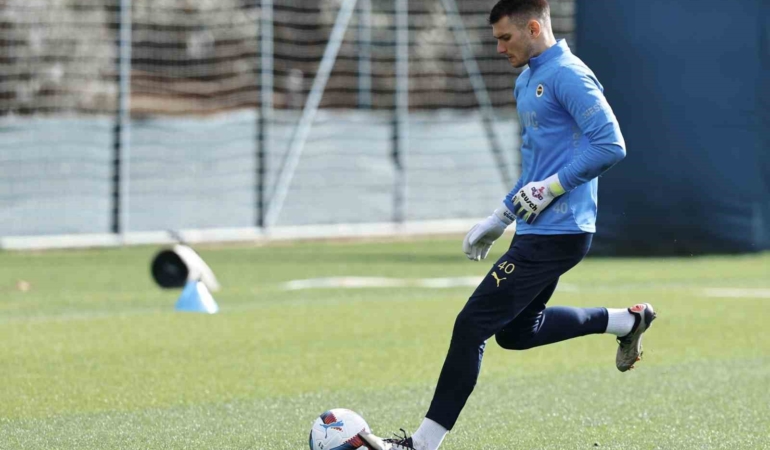 Fenerbahçe, Trabzonspor maçı hazırlıklarını sürdürdü