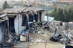 Gaziosmanpaşa’da işçilerin kaldığı konteynerlerde yangın