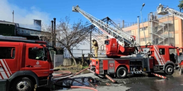 Gaziosmanpaşa’da korkutan yangın: Dumanlar kilometrelerce uzaktan görüldü