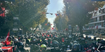 Gelenekselleşen Vigo 29 Ekim Korteji’ne yoğun ilgi