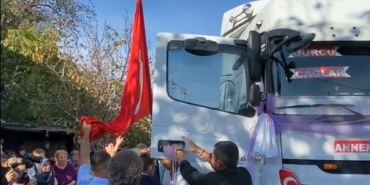 Gelini almaya süslediği tırla gitti