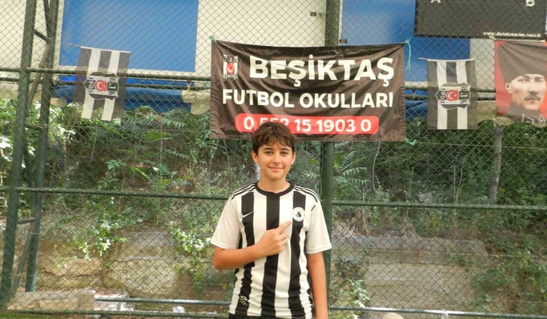 Genç yetenek İnegöl Kafkas Futbol Akademisine transfer oldu