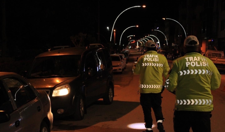 Gönen’de asayiş ve trafik uygulaması