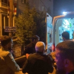 Hafif ticari araç ile motosiklet çarpıştı: 2 yaralı