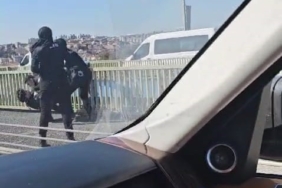 Haliç Köprüsü’nde polis, intihar girişimini böyle engelledi