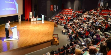 İlk kez düzenlenen Pediatrik Psikofarmakoloji Okulu’nun ev sahibi BUÜ oldu