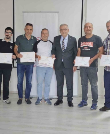 İşitme engelli personellere ilk yardım eğitimi