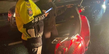 İstanbul’da motosiklet sürücülerine denetim: 581 bin 559 lira ceza kesildi, 22 motosiklet trafikten men edildi