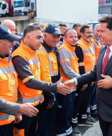 İstanbul’un en büyük temizlik filosu Esenyurt’ta hizmete başladı: Günde bin 100 ton atık toplanıyor