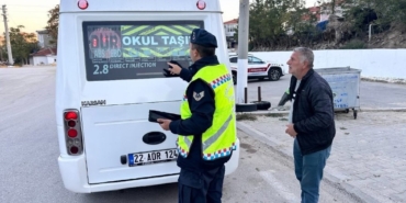 Jandarma trafik timlerinden okul servislerine denetim