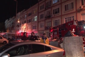 Kadıköy’de itfaiye sokağa giremedi, vatandaşlar isyan etti