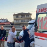 Kamyonete çarpan otomobilin sürücüsü ağır yaralandı