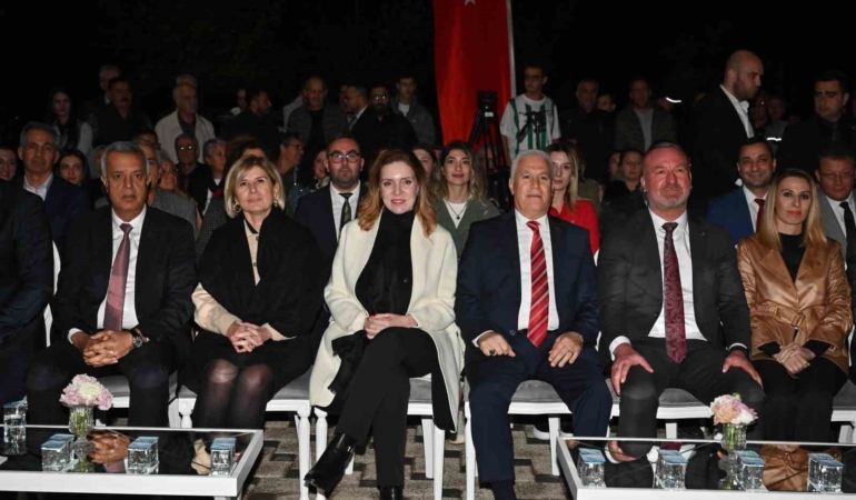 Karacabey Ergün Koç Kültür Merkezi hizmete açıldı