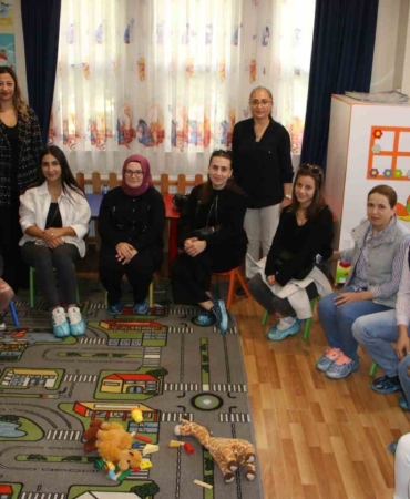 Kartal Belediyesi Kreş Müdürlüğü ’veli toplantılarını’ başlattı