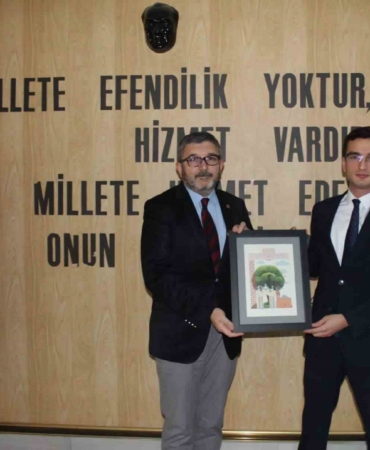 Kaymakam Ardal’dan, Rektör Kaplancıklı’ya tablo
